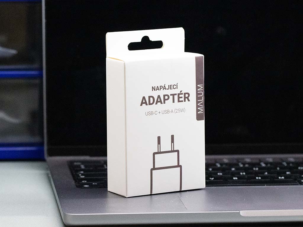 MALUM rychlonabíjecí adaptér - 25W - 5